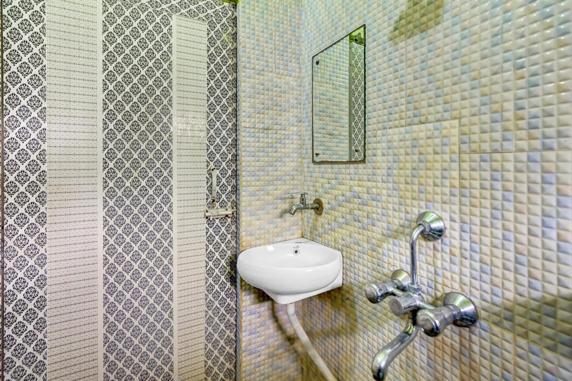 Hotel O Ankit Guest House Calcutta Buitenkant foto